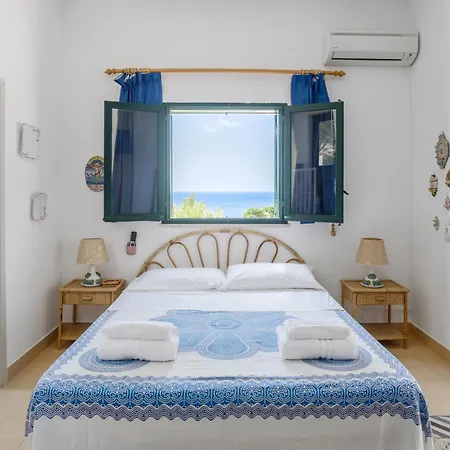 Isulidda Gaia Mare Aparthotel 4*