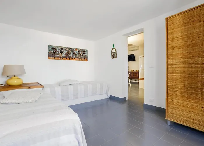 Isulidda Gaia Mare Aparthotel