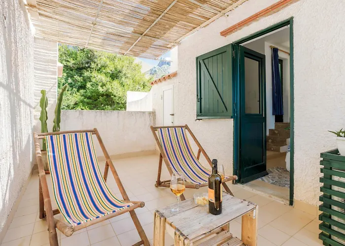 Isulidda Gaia Mare Aparthotel 4*